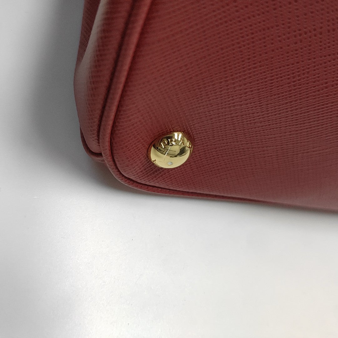 Galleria Medium Calfskin Red
