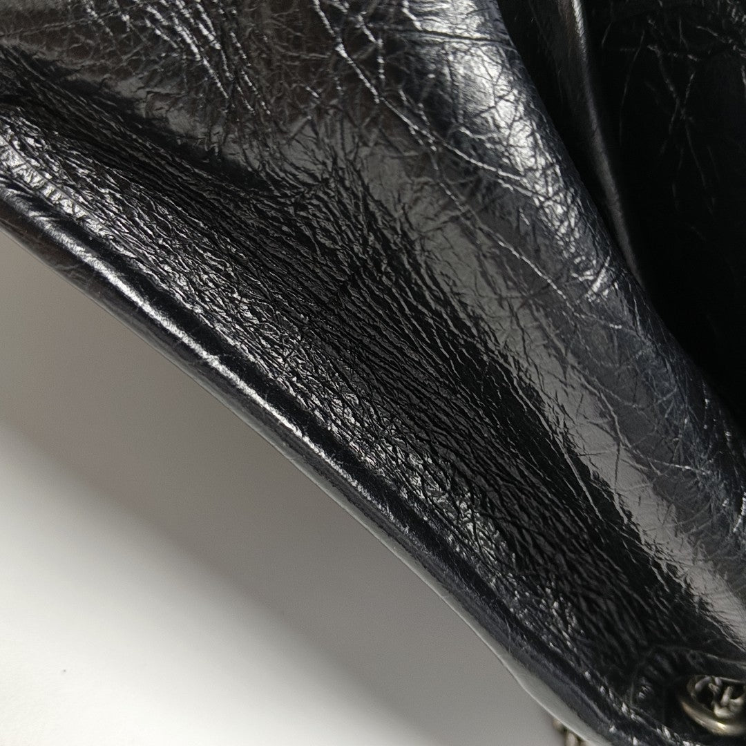 NIKI Small Chevron Calfskin Black
