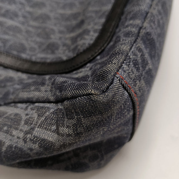 Oblique Canvas Blue