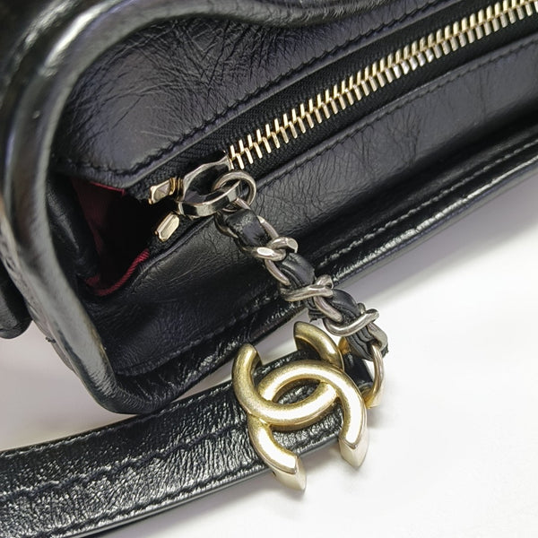 GABRIELLE Small Quilted Calfskin Black