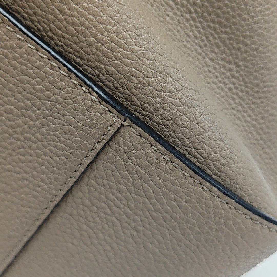 Hammock Small Calfskin Beige