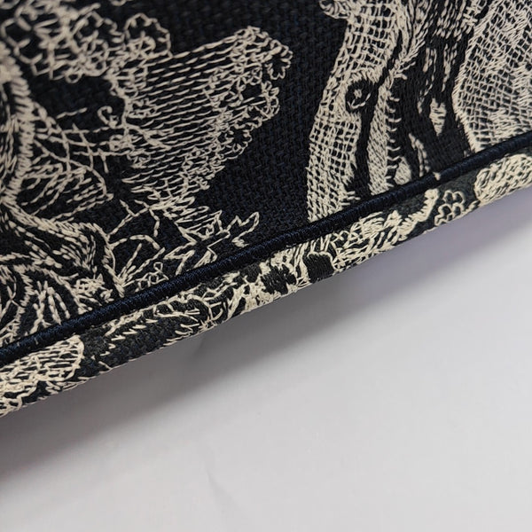 Book Tote Medium Fabric Blue