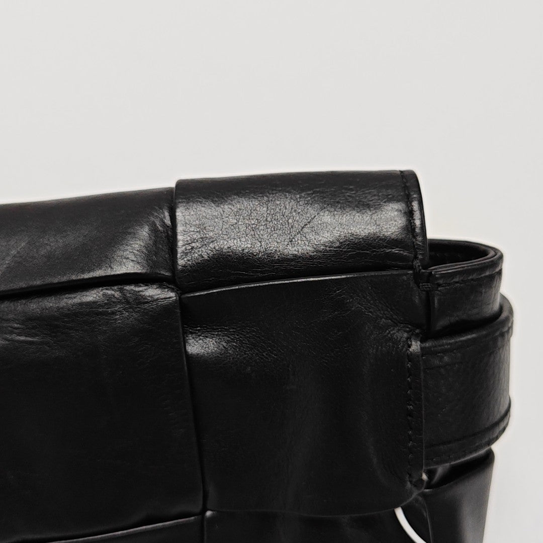 Cassette Small Calfskin Black