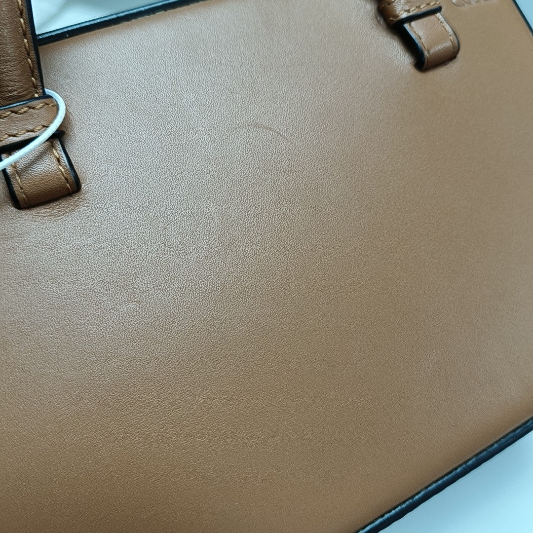 Postal Small Calfskin Brown
