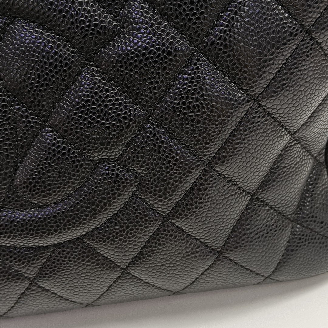 CHANEL GST Large Quilted Grained Calfskin Black