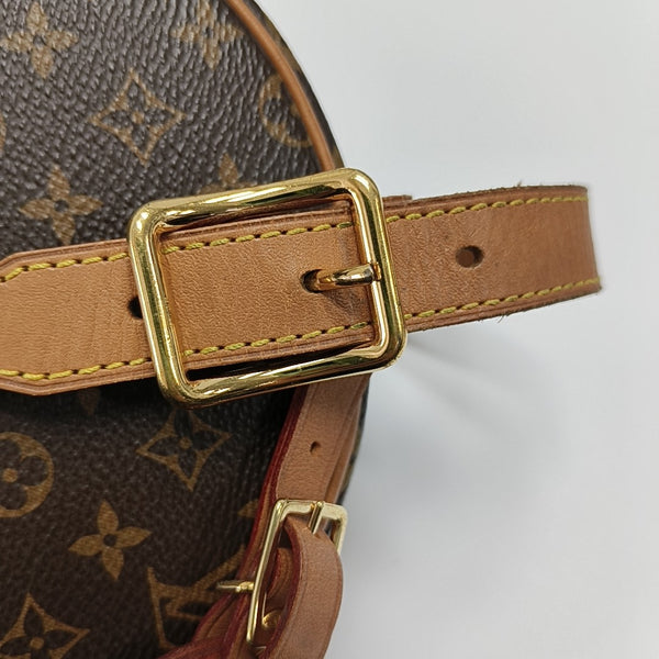 BOITE CHAPEAU PM Monogram Coated Canvas Brown