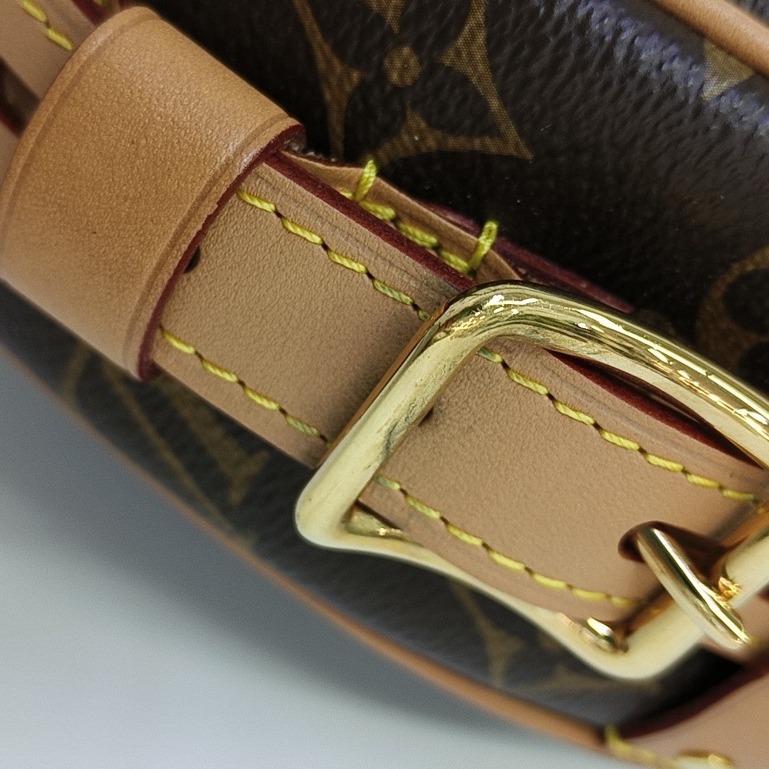 BOITE CHAPEAU MM Monogram Coated Canvas Brown