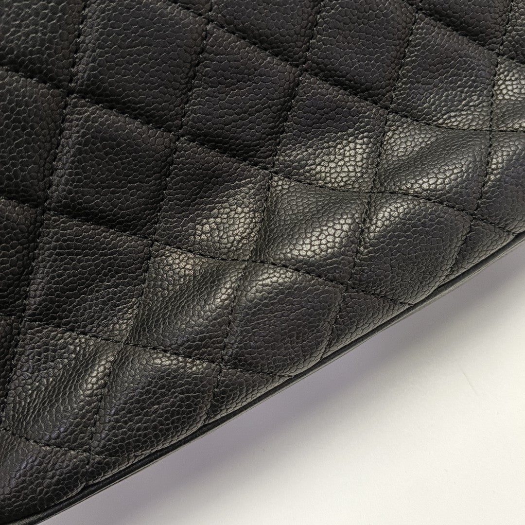 Caviar Quilted Grained Calfskin Black