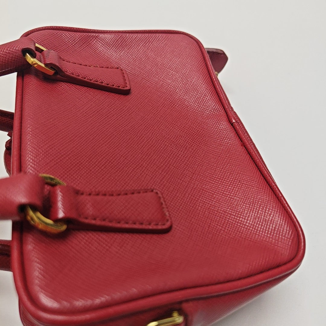 Saffiano Calfskin Shoulder Bag Red