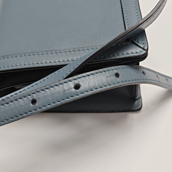 Barcelona Medium Calfskin Blue