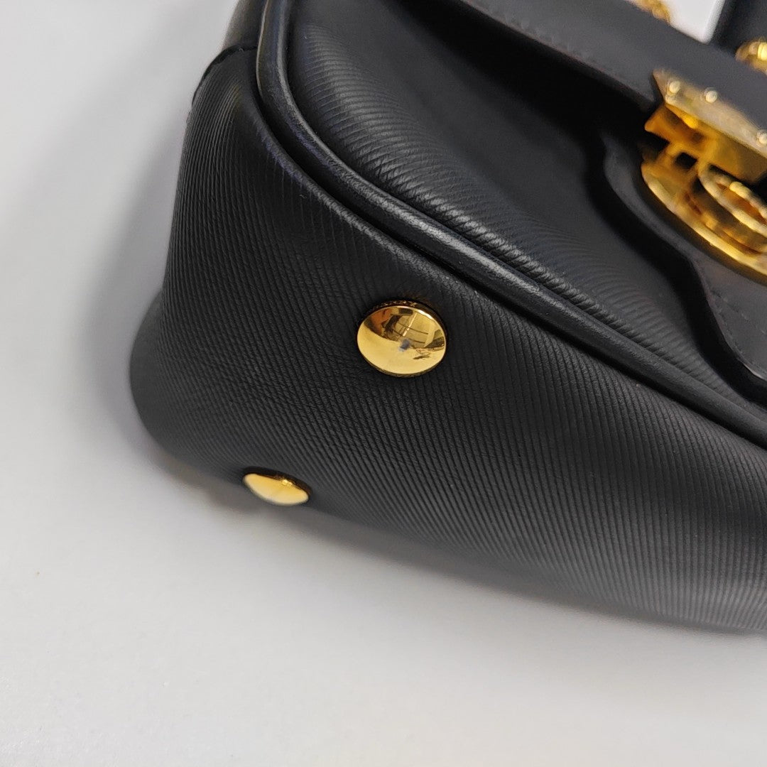DK88 Calfskin Black