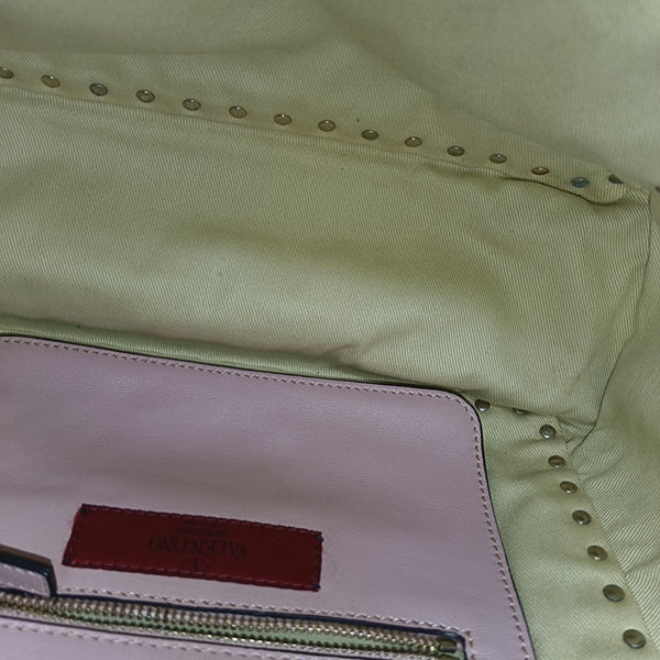 Rockstud Small Calfskin Pink
