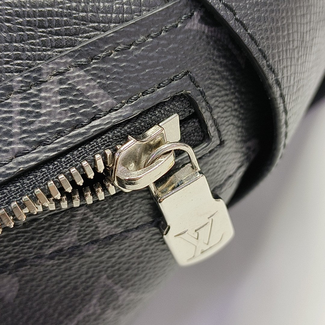 DISCOVERY PM Monogram Coated Canvas Black