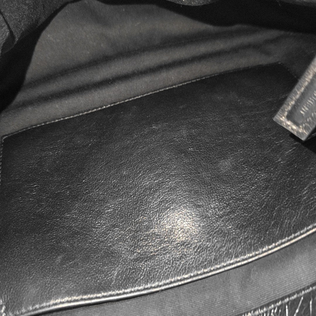 NIKI Medium Chevron Calfskin Black