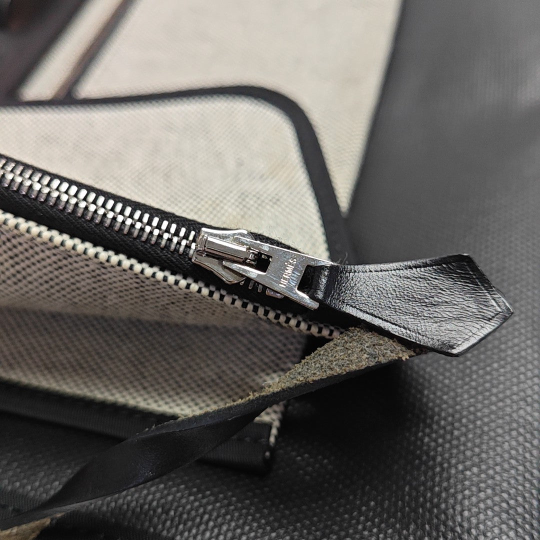 Herbag 31 Coated Canvas Black