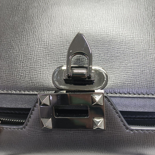Rockstud Small Calfskin Black