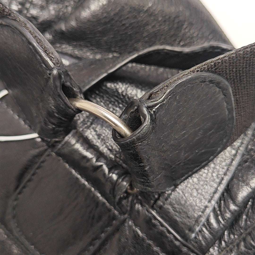 Classic City Medium Lambskin Black
