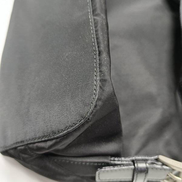 Vela Nylon Black