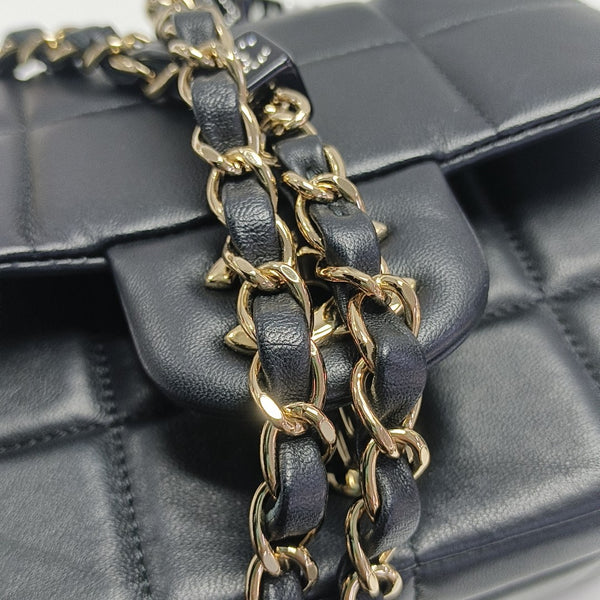 CLASSIC FLAP Mini Quilted Lambskin Black