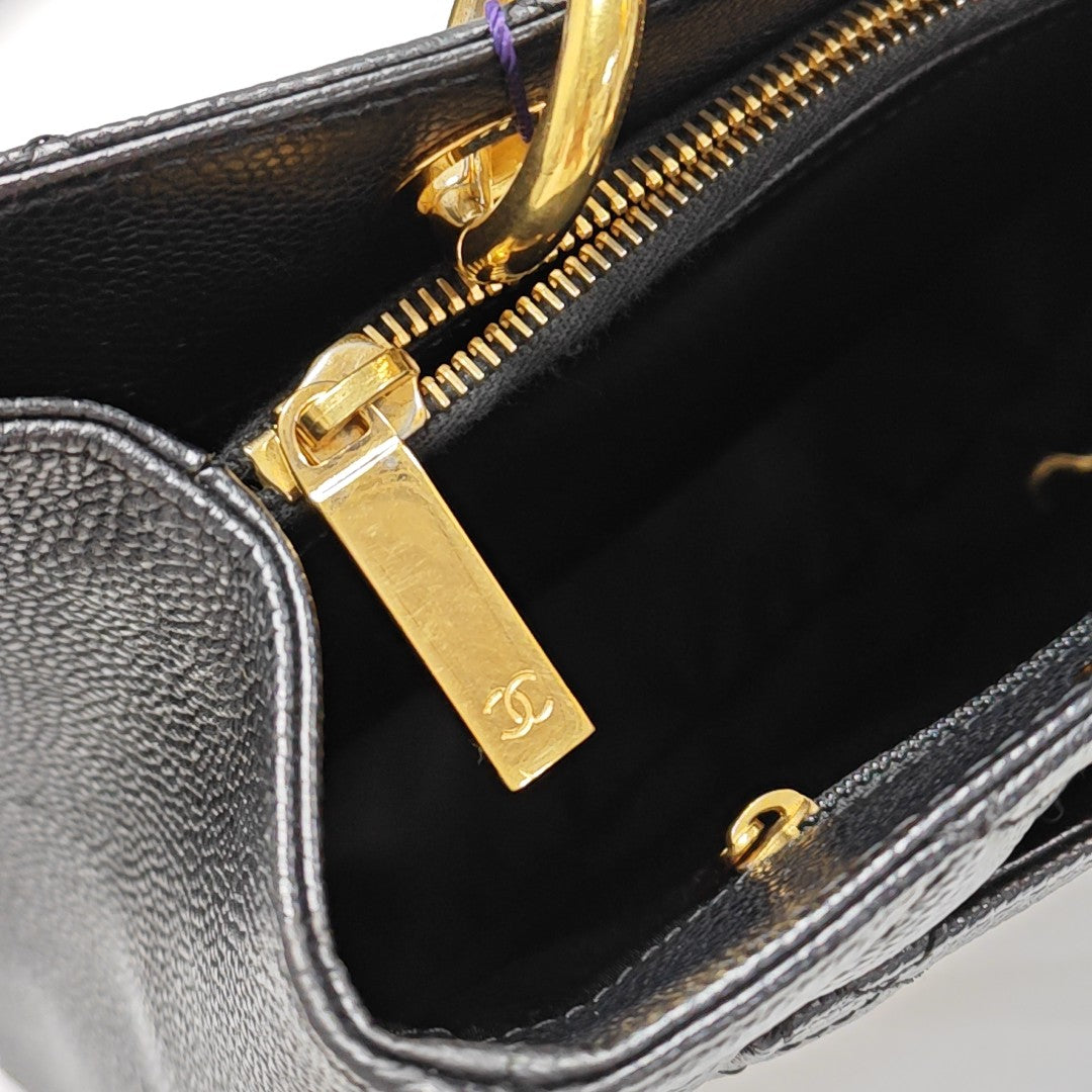 CHANEL PETITE Quilted Grained Calfskin Black
