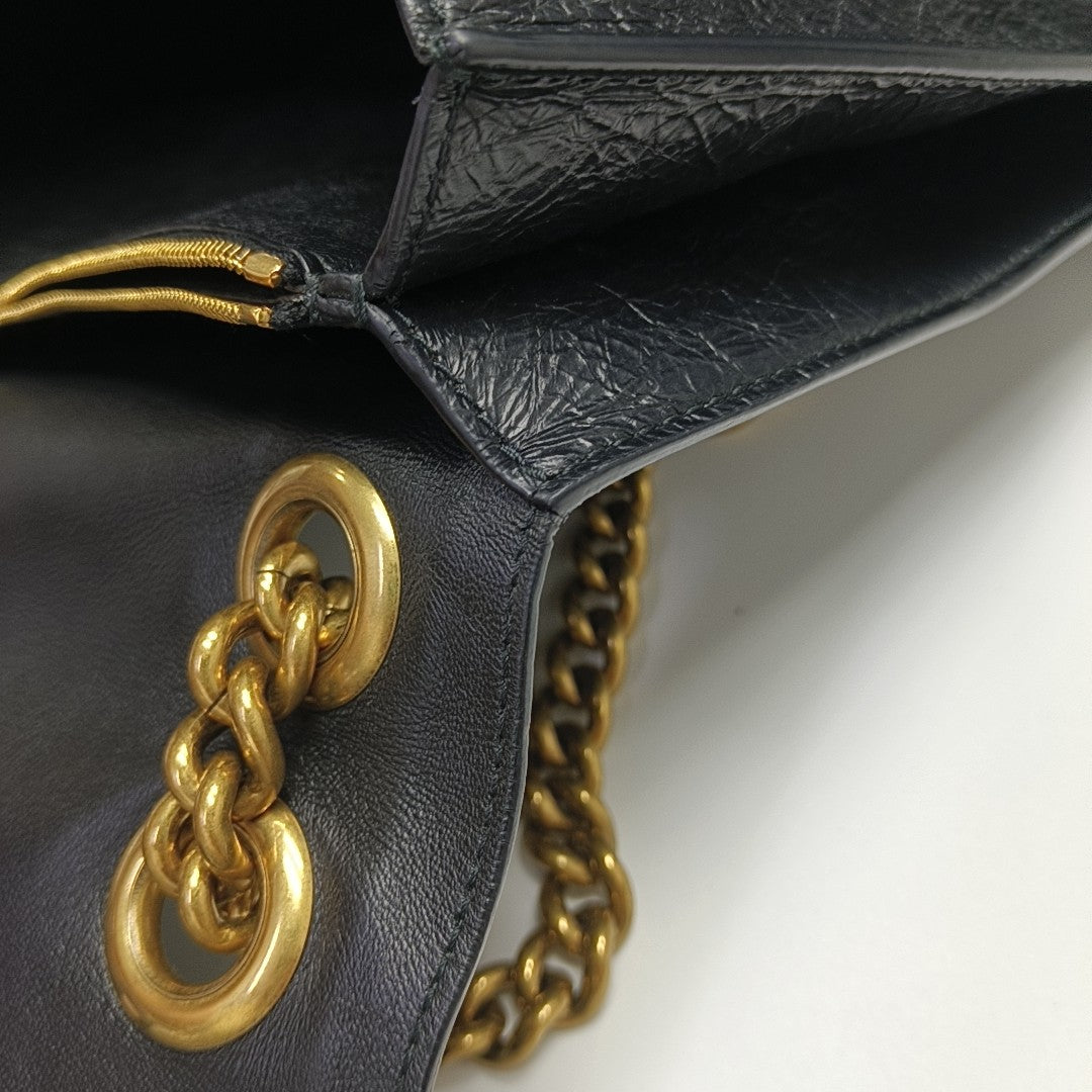 Crush Medium Calfskin Black