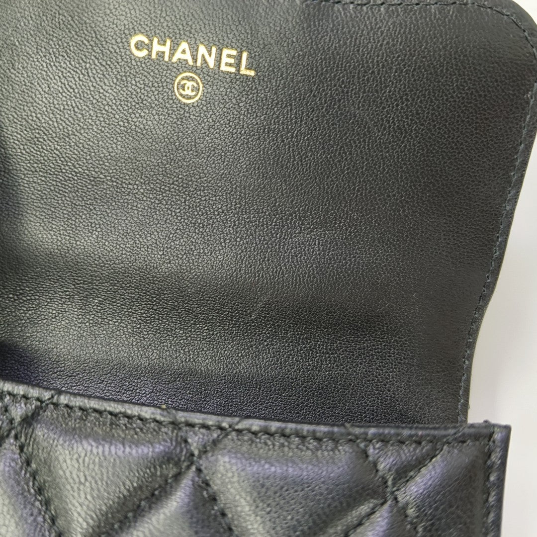 Quilted Lambskin Shoulder Bag Black