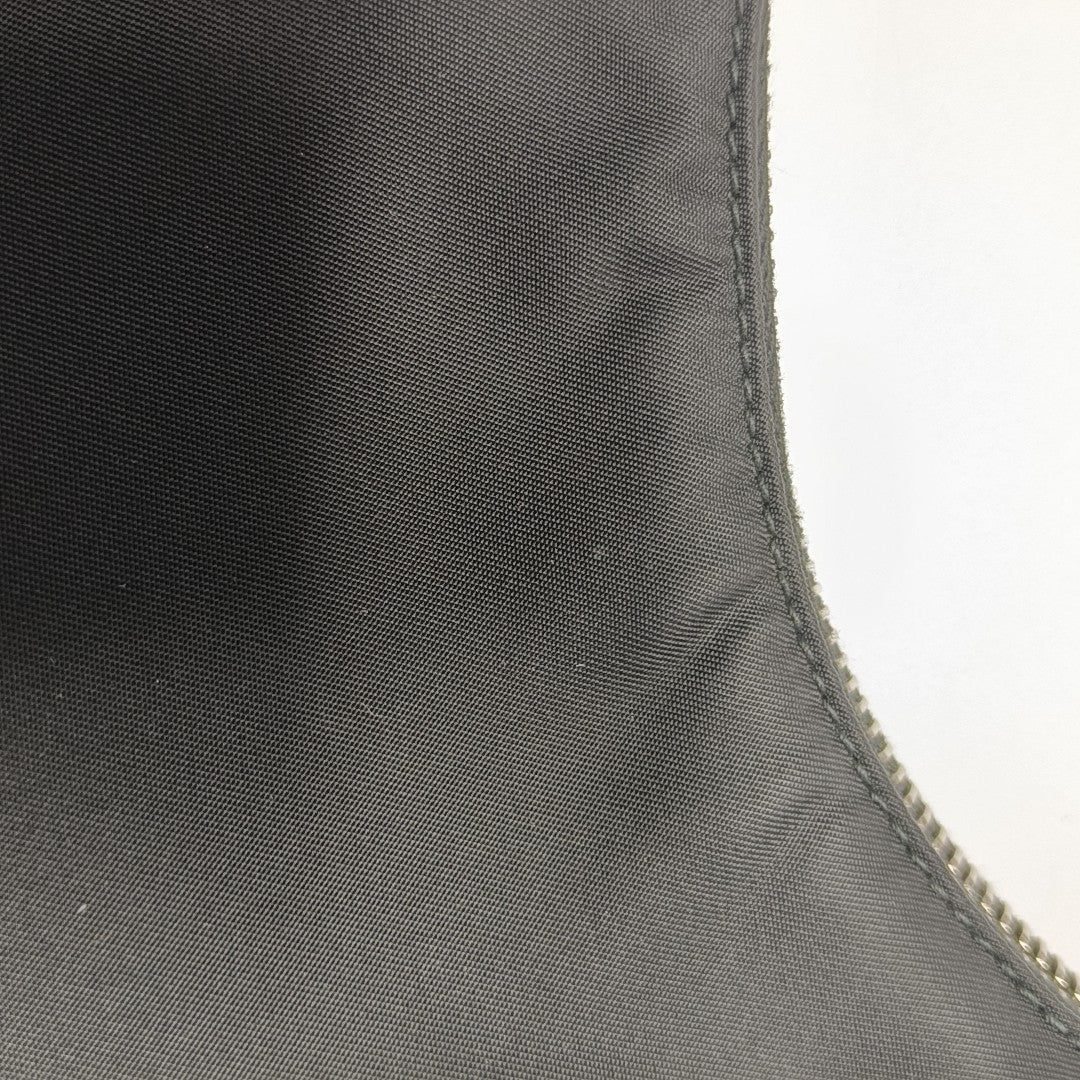 Re-Edition2005 Nylon Black