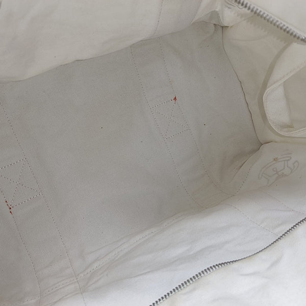 Canvas White