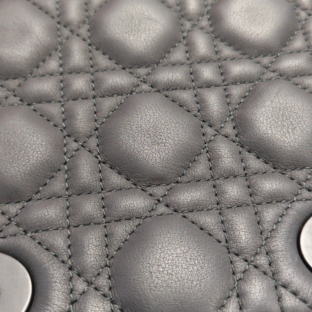 Lady Dior Small Cannage Calfskin Black