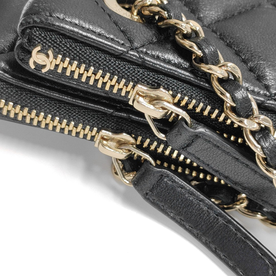 Quilted Lambskin Shoulder Bag Black