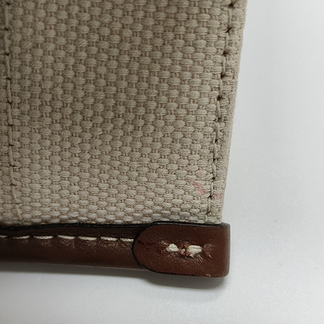 Freya Canvas White