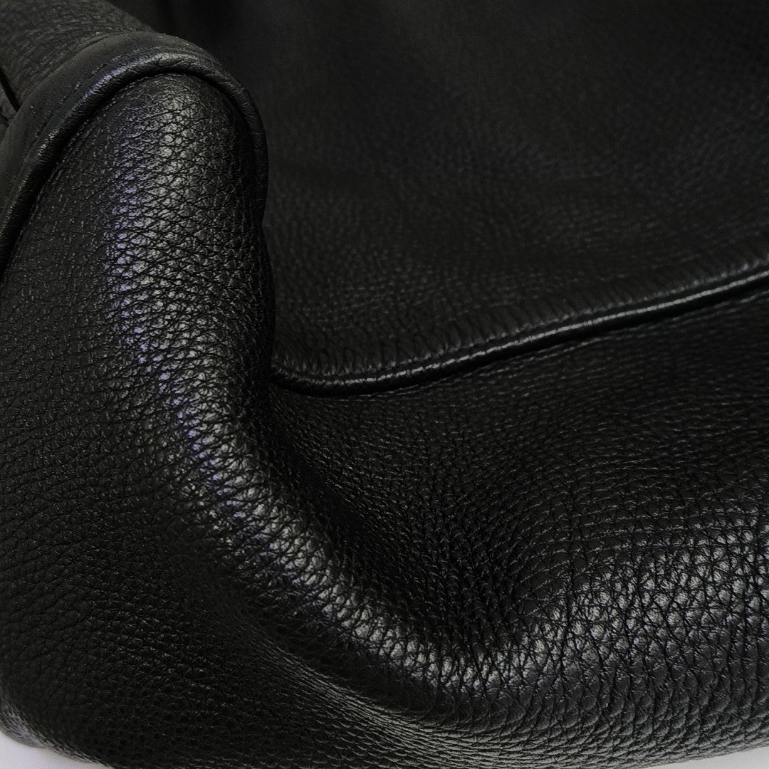 Soho Medium Calfskin Black