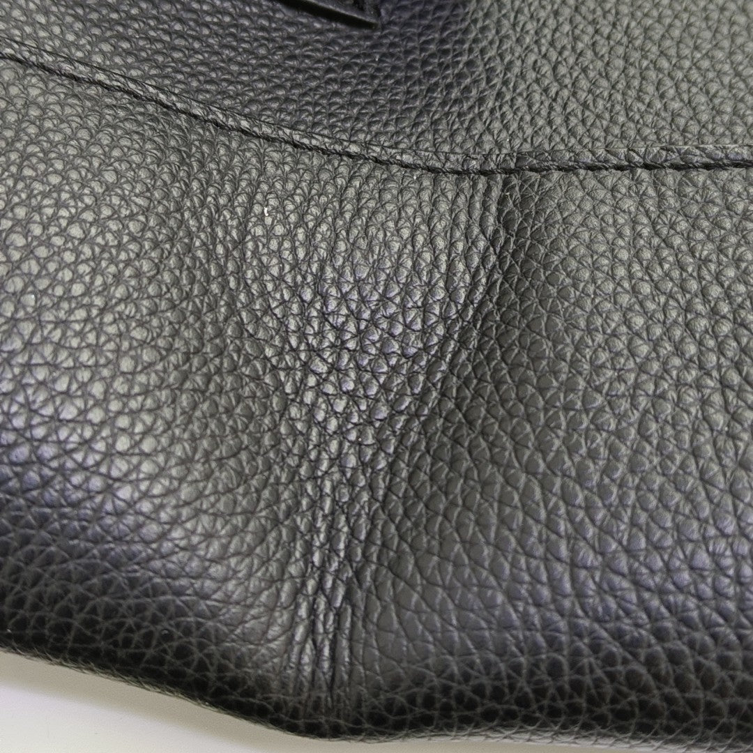 Calfskin Tote Bag Black