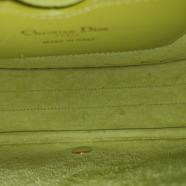 Bobby Medium Calfskin Green