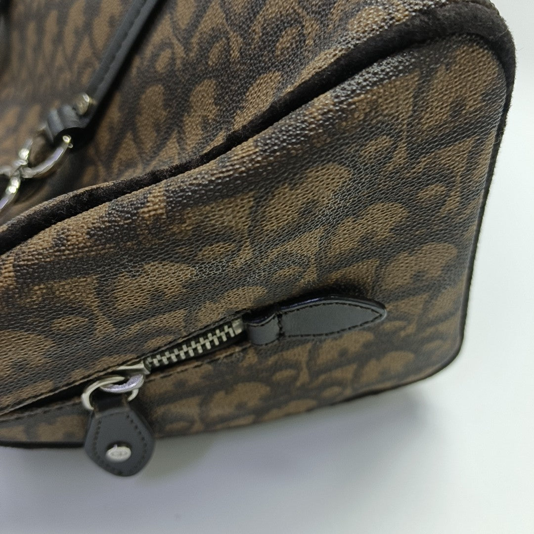 Oblique Coated Canvas Brown