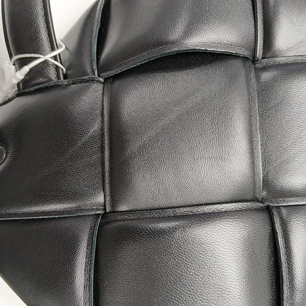 Lambskin Shoulder Bag Black