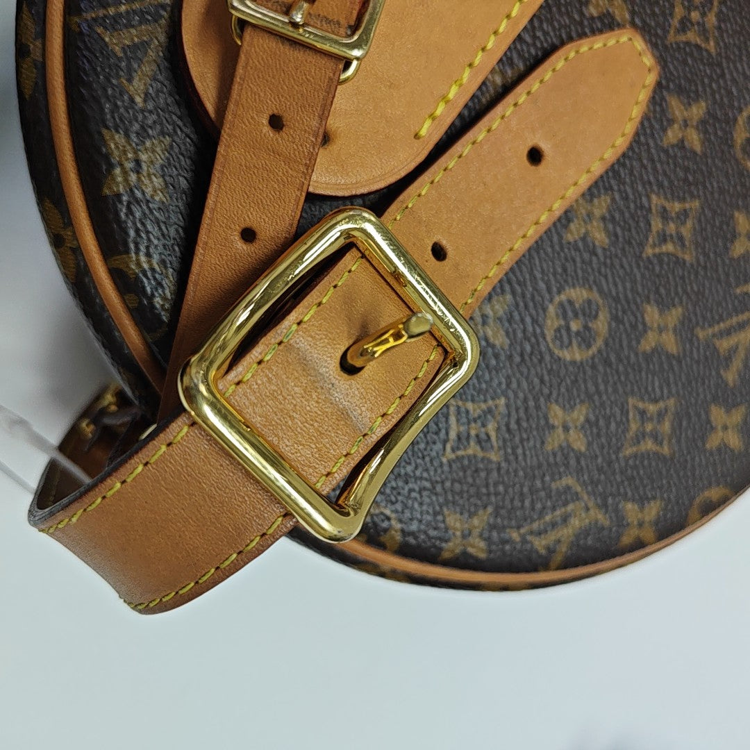 BOITE CHAPEAU PM Monogram Coated Canvas Brown