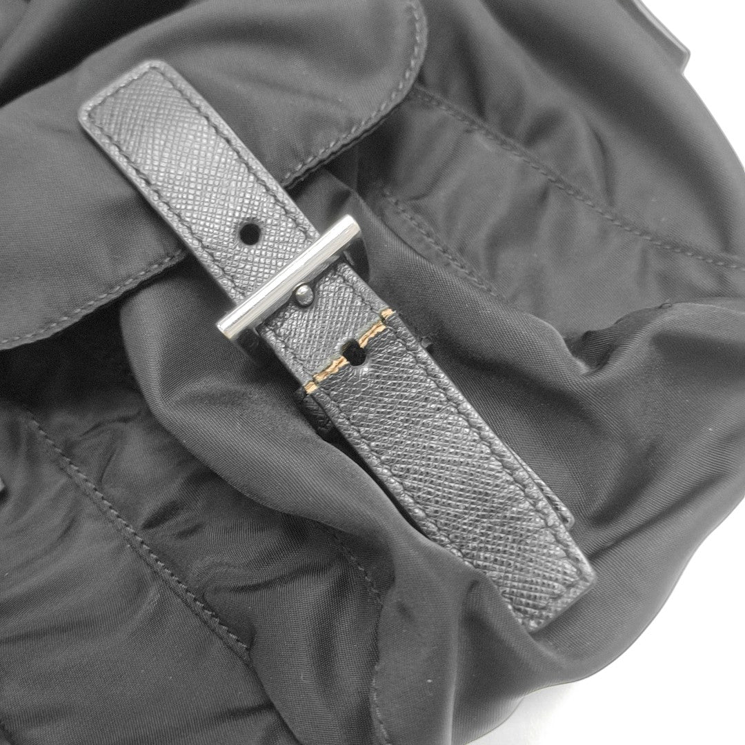 Re-Nylon Medium Nylon Black