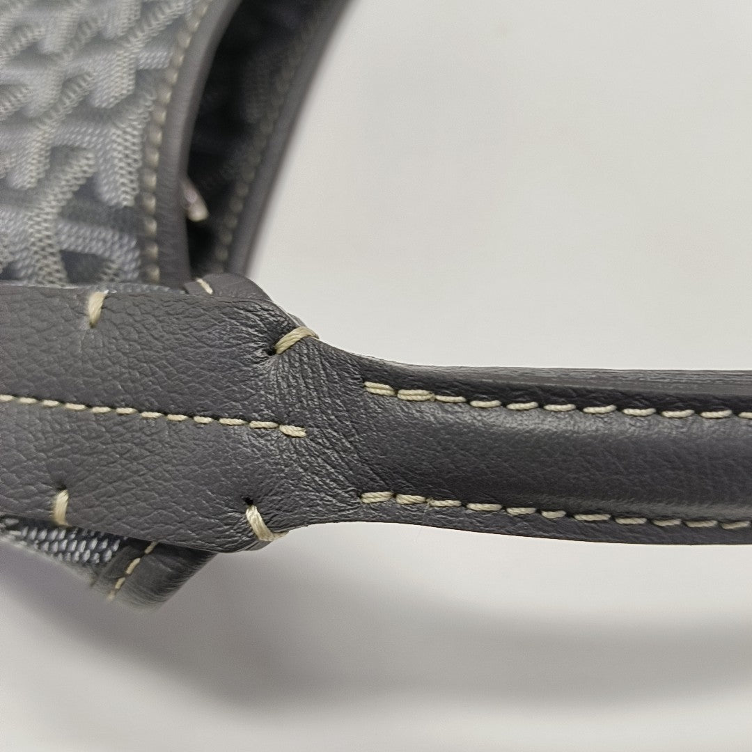 Hobo Coated Canvas Gray