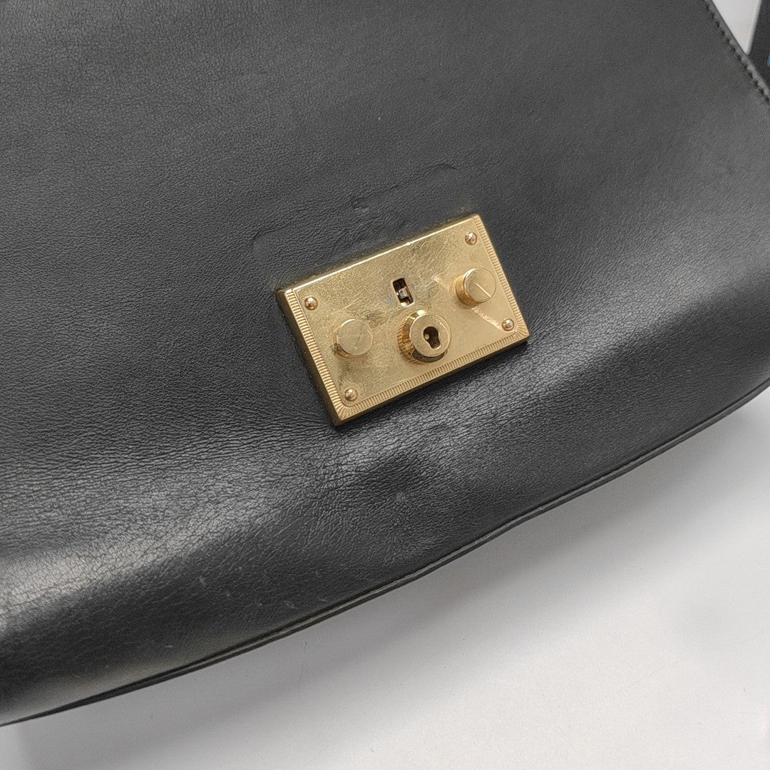 Padlock Medium Calfskin Black