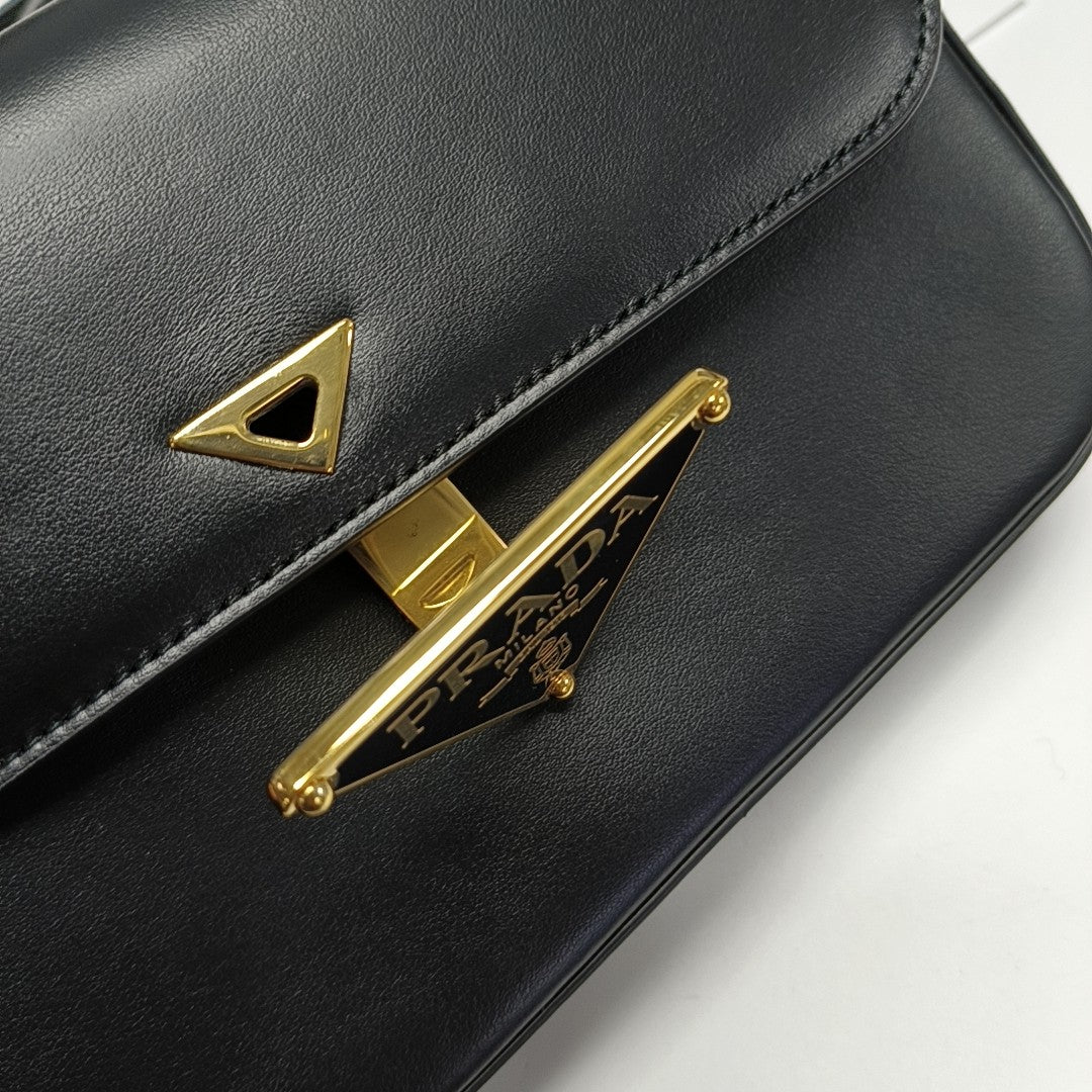 Emblème Saffiano Calfskin Black