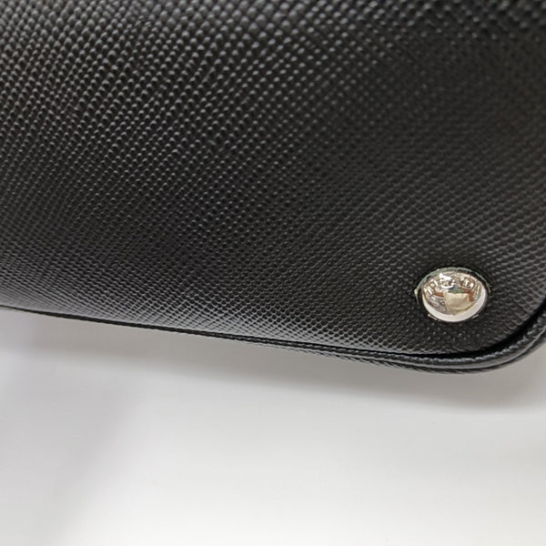 Double Medium Calfskin Black