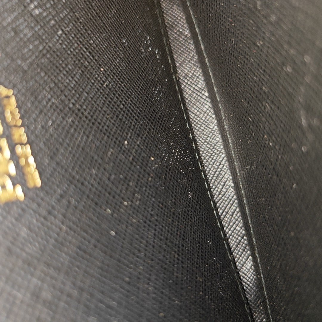 Zippy Wallet Saffiano Calfskin Black Wallet