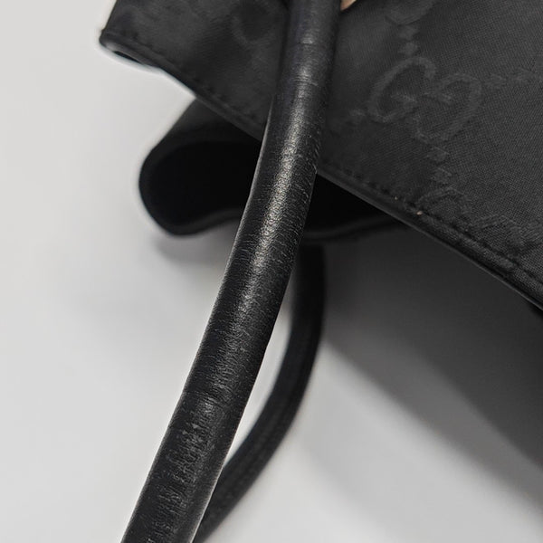 Monogram Canvas Black