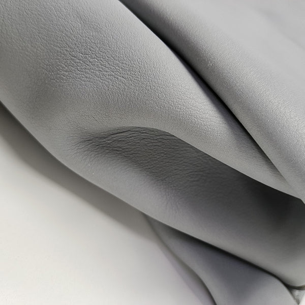 TRI FOLD Calfskin Blue