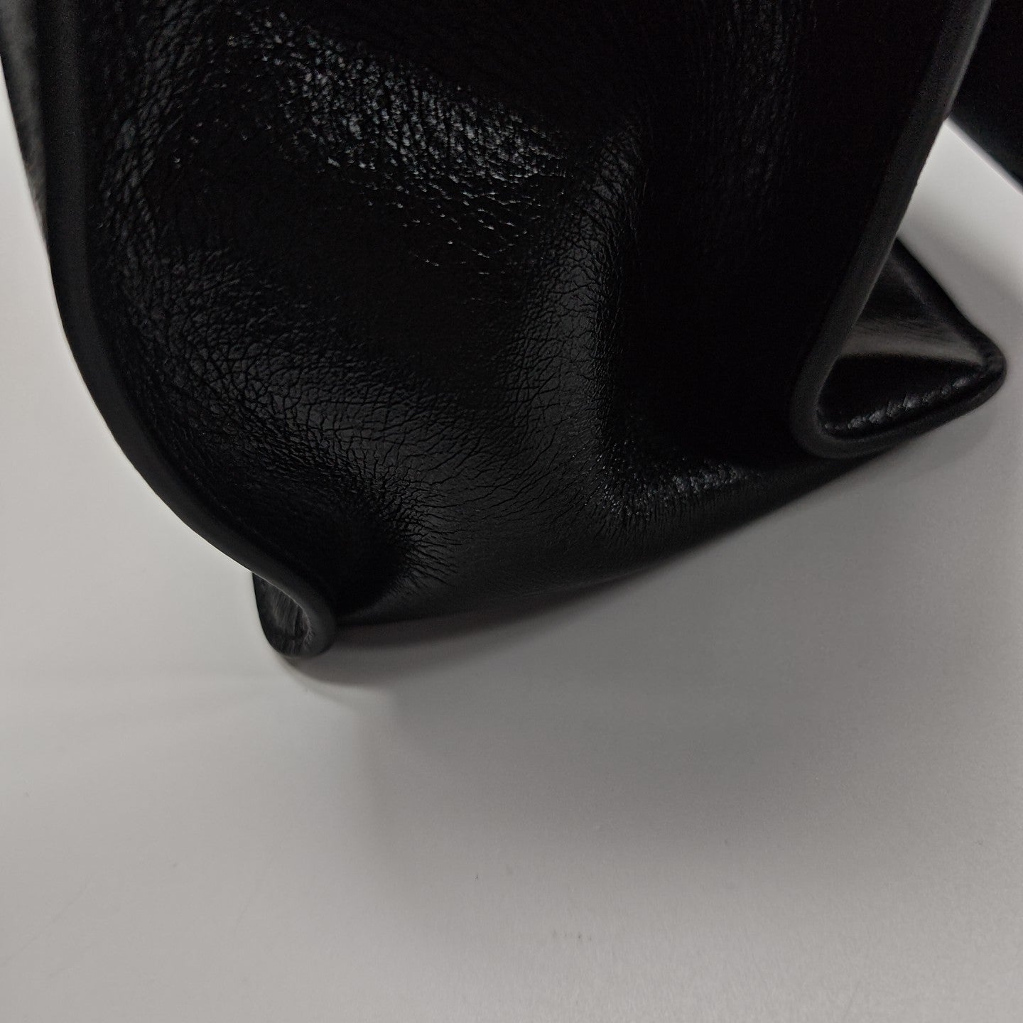 Kan U Large Lambskin Black