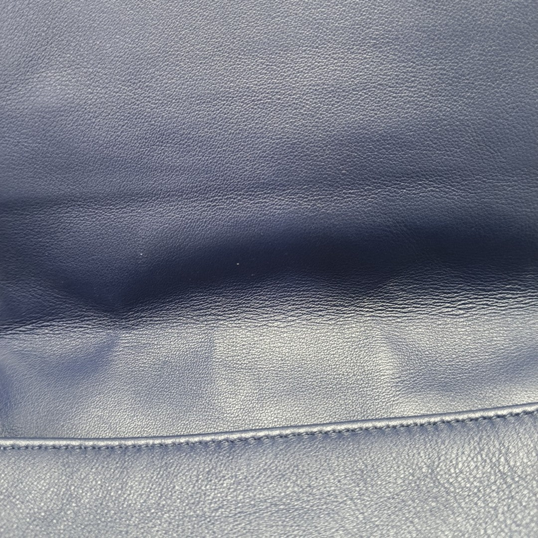 MADISON Quilted Calfskin Blue