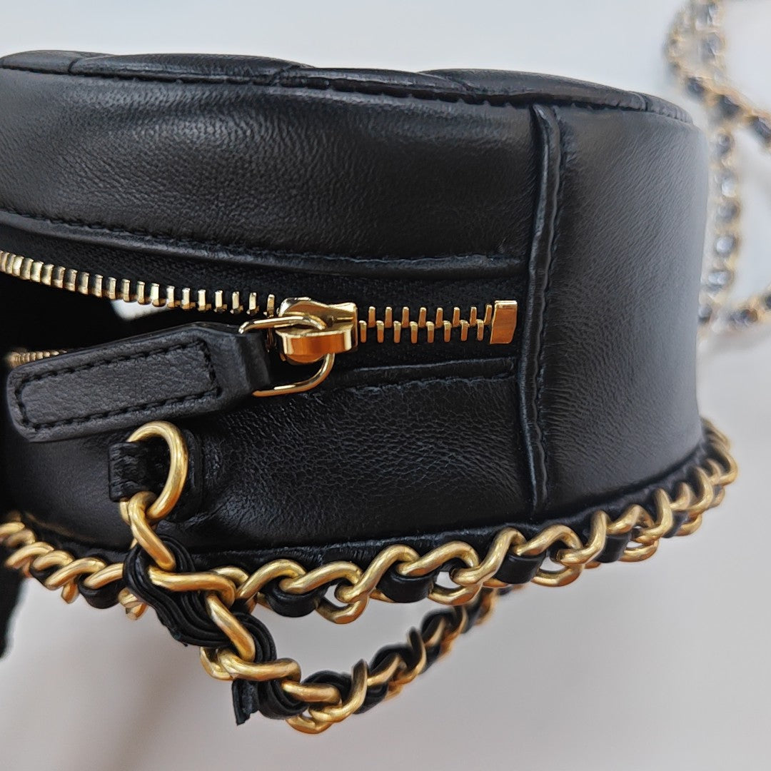 Quilted Lambskin Shoulder Bag Black
