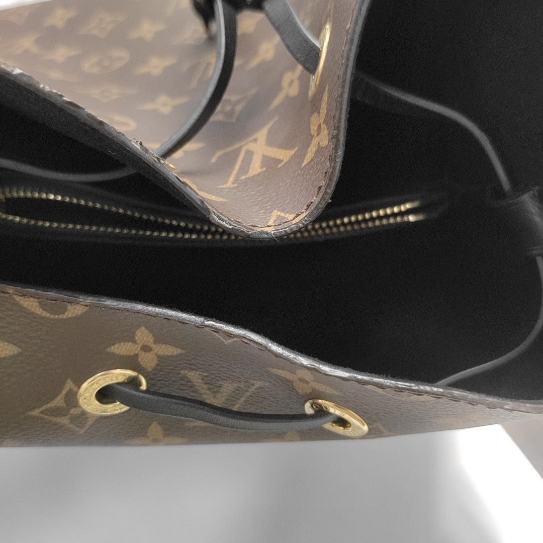 NÉONOÉ MM Monogram Coated Canvas Brown