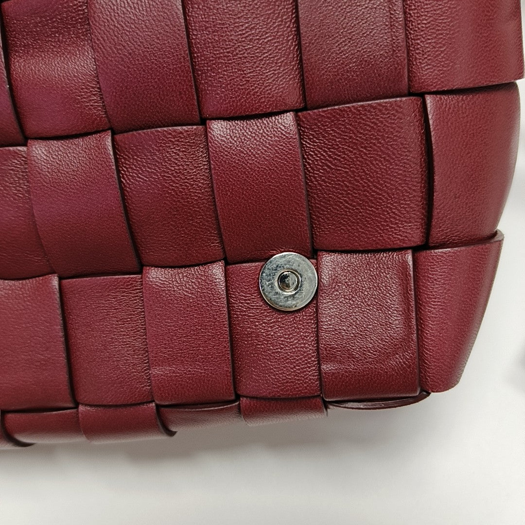 Intreccio Lambskin Red